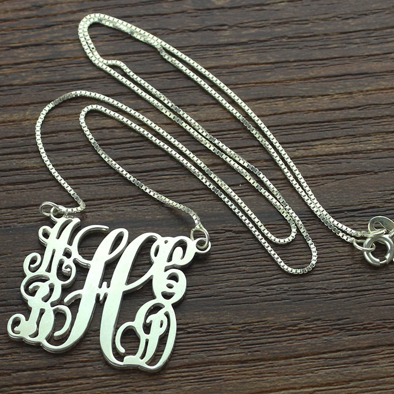 Customized 5 Initials Family Monogram Necklace Silver